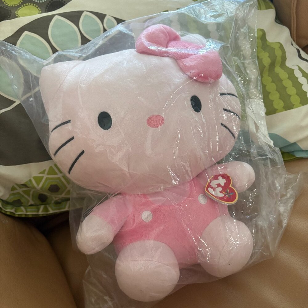 Hello Kitty All Pink Plushie Stuff Animal